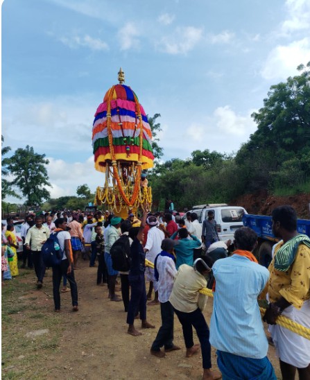 ವಿಜೃಂಭಣೆಯಿಂದ ಜರುಗಿದ ಕಪ್ಪತಗುಡ್ಡ ಶ್ರೀ ನಂದಿವೇರಿ ಬಸವಣ್ಣನ ರಥೋತ್ಸವ