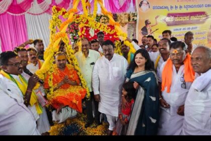 ಸಿದ್ಧರಾಮನಂದ ಪೂರಿ ಸ್ವಾಮೀಜಿ ಯವರ ತುಲಾಭಾರ ಹಾಗೂ ಸಾಮೂಹಿಕ ವಿವಾಹ