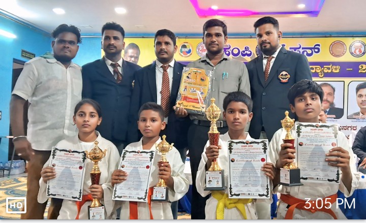 ಕರಾಟೆ ಕ್ಷೇತ್ರದಲ್ಲಿ ಗಂಗಾವತಿ ಕಿರಿಯ ಪ್ರತಿಭೆಗಳ ರಾಷ್ಟ್ರದರ್ಜೆಯ  ಸಾಧನೆ  : ನಾಲ್ಕು ವಿದ್ಯಾರ್ಥಿಗಳಿಗೆ ರಾಷ್ಟ್ರಮಟ್ಟದ ಪದಕ