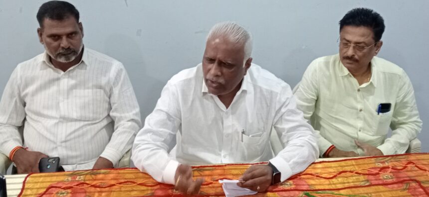 ಡಿಸೆಂಬರ ಒಳಗೆ ಬೆಳಗಾವಿ ಜಿಲ್ಲಾ ವಿಭಜನೆ ಆಗಲಿ ; ಈರಣ್ಣ ಕಡಾಡಿ