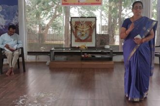 ಹಡಪದ ಅಪ್ಪಣ್ಣ ಮತ್ತು ಲಿಂಗಮ್ಮ  ಅಪ್ರತಿಮ ಶರಣರು-ಸುನೀತಾ ನಂದೆಣ್ಣವರ