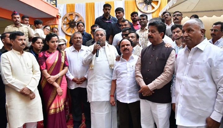 ಫಾರ್ಮಸಿಸ್ಟ್ ಗಳು ವೈದ್ಯರಷ್ಟೇ ಪ್ರಮುಖರು-ಮುಖ್ಯಮಂತ್ರಿ ಸಿದ್ದರಾಮಯ್ಯ 