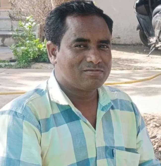 ಯಲಬುರ್ಗಾ ಹಿರಿಯ ಪತ್ರಕರ್ತ ಖಾಜಾವಲಿ ಜರಕುಂಟಿ ನಿಧನ ಯಲಬುರ್ಗಾ ಹಿರಿಯ ಪತ್ರಕರ್ತ ಖಾಜಾವಲಿ ಜರಕುಂಟಿ ನಿಧನ